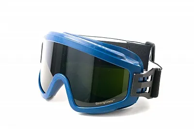Очки закрытые газосварщика «ЗН11 Panorama» Strong Glass (6 РС) темно - зеленый